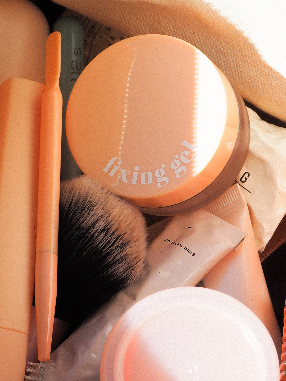 Brow Fixing Gel & Fixing Brush